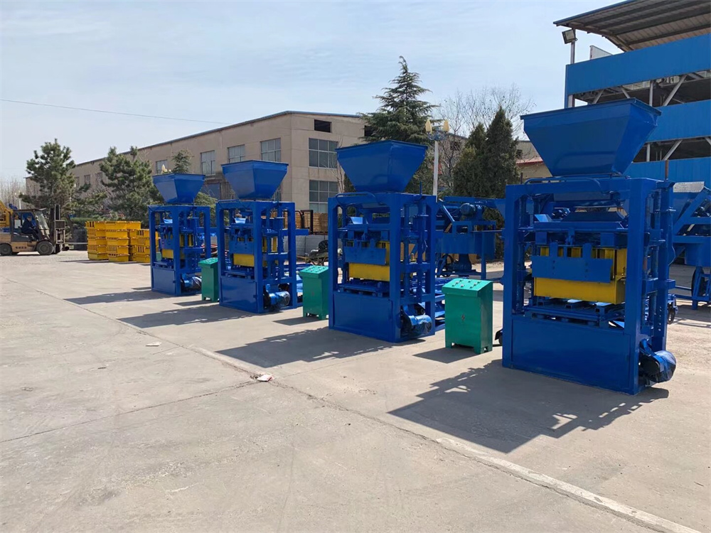 Brick making locomotive room