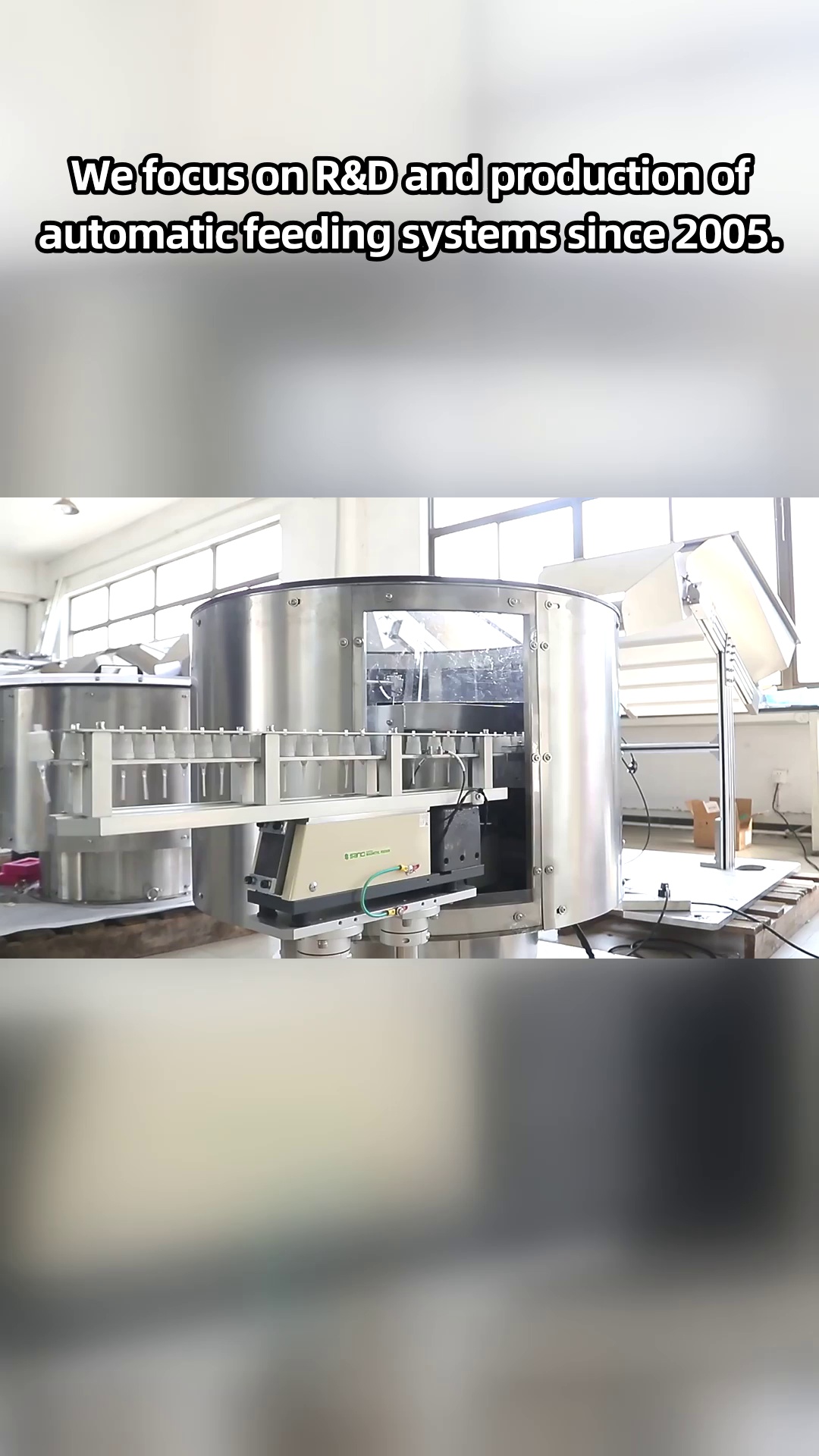 Mașină de alimentare cu buncăr de lift personalizat pentru aprovizionare cu materii prime de mare capacitate