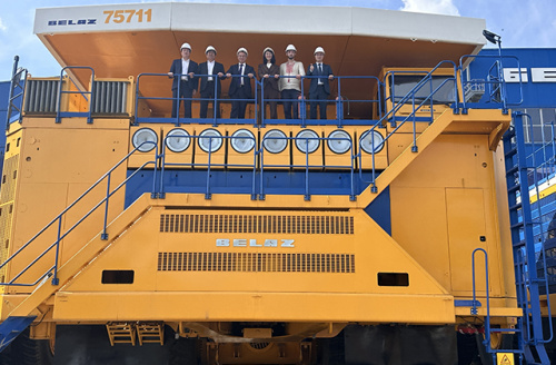 Besuchen Sie den wichtigsten Kunden Belaz