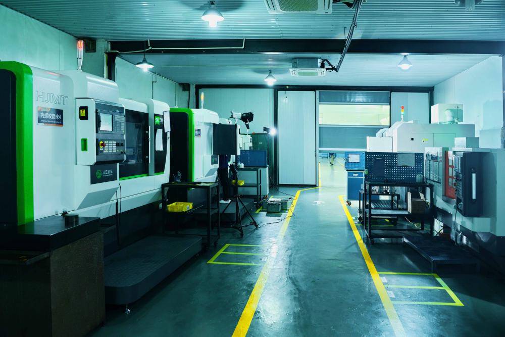 cnc‑machining‑workshop‑2