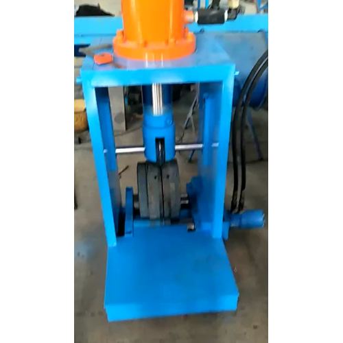 máquina de abertura de matriz