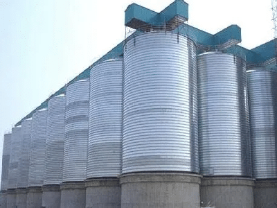 Steel plate silos are a popular type of storage equipment nowadays