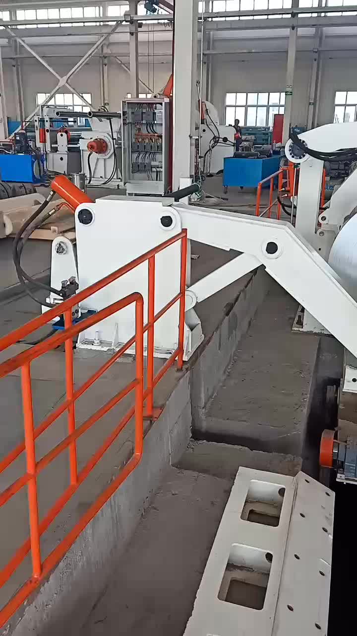 2-5×1800Aluminum Plate Flying Tracking Shear