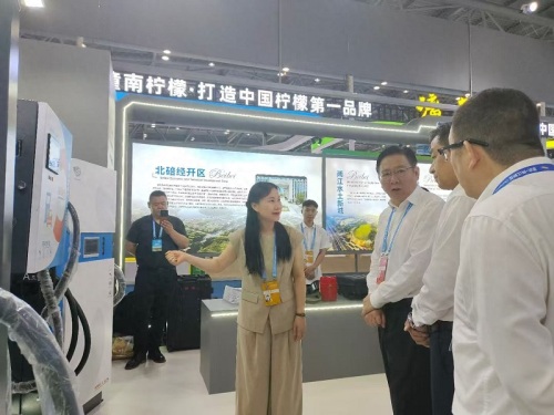 Chongqing Sennan Electric mostra na 7ª Feira Internacional de Investimento e Comércio da China Ocidental – Conquistas de inovação independente chamam a atenção do governo