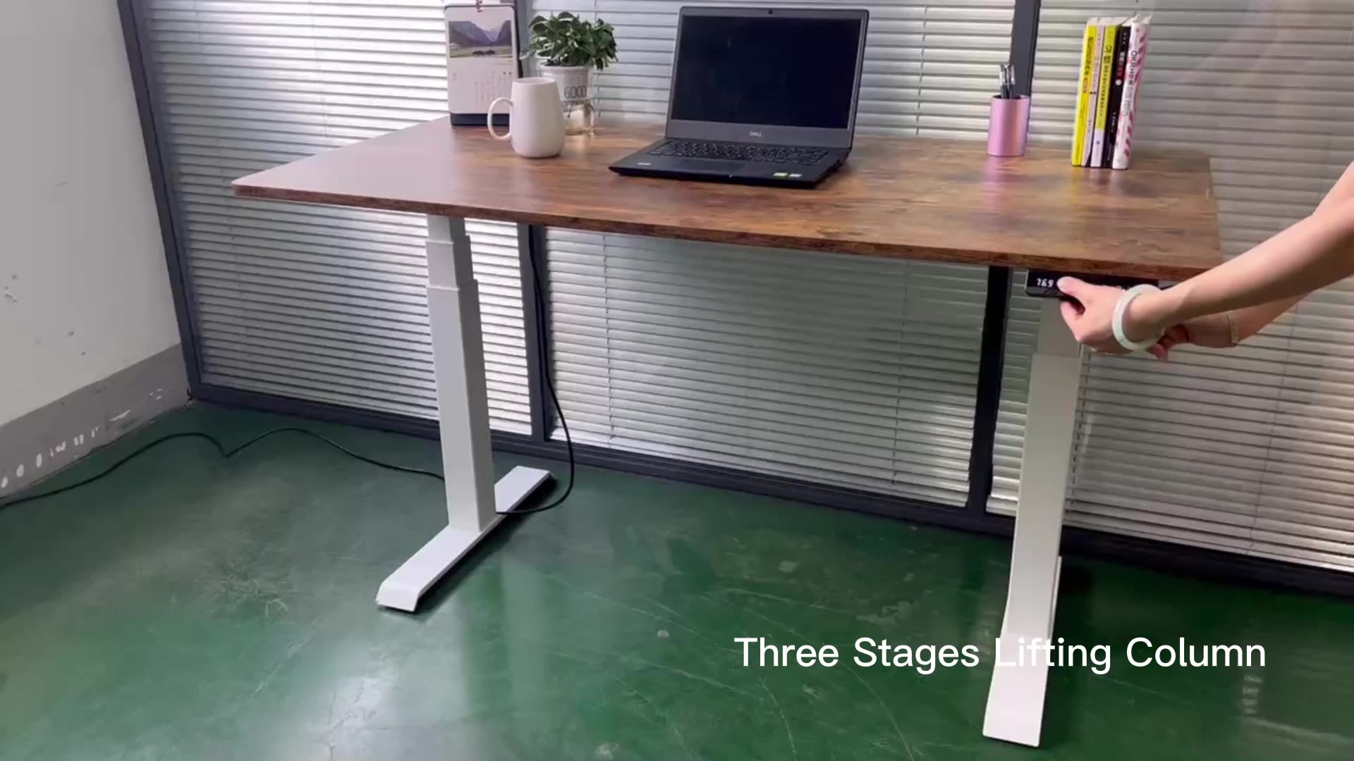 Fabrikpreis Neueste Büro schwarze verstellbare Beine Dual Motor Modern Modern Style Desk Frame1