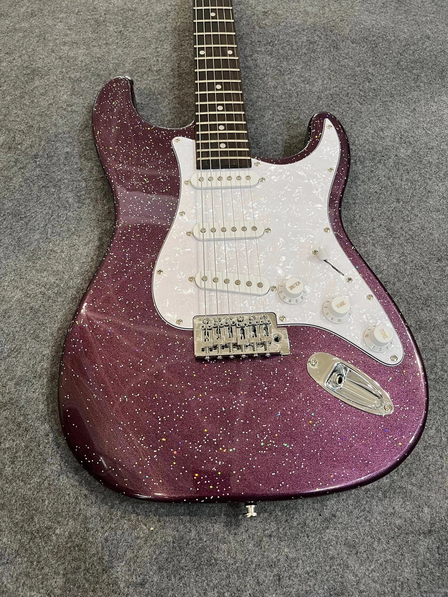 ST sparkle Glitter Shiny electric guitar KST300 China
