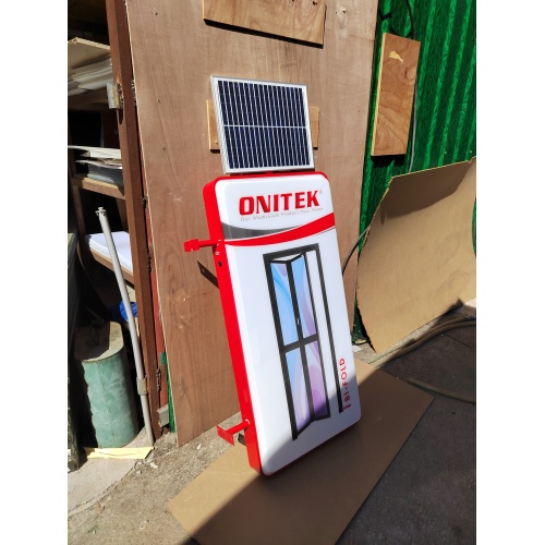 Solar vacuum advertising light box