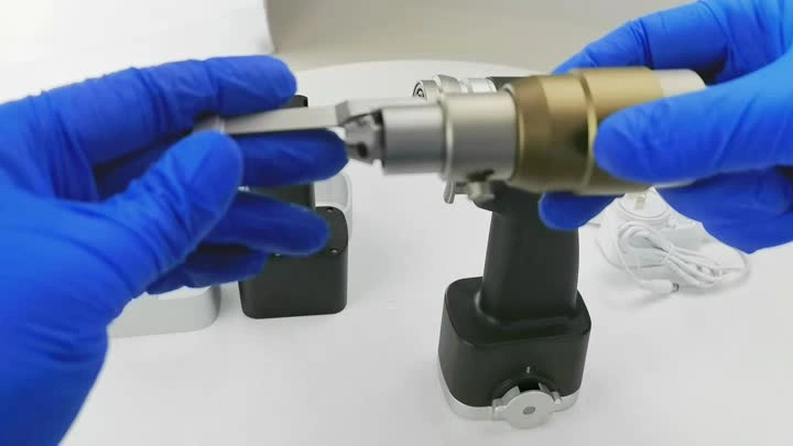 M mostly functional sternal saw joint