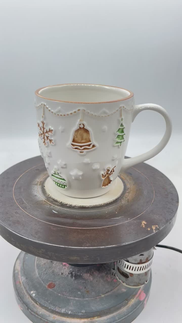 Видео для демонстрации цепной чашки