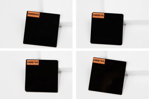 Application de verre absorbant visible à transmission infrarouge coupé