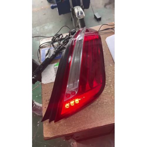 2011 jaguar xj tail light