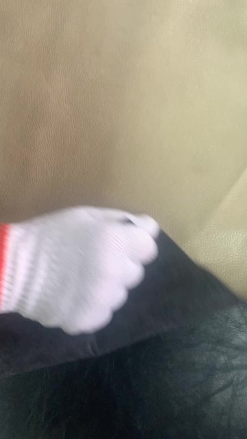 Smooth and mute leather5