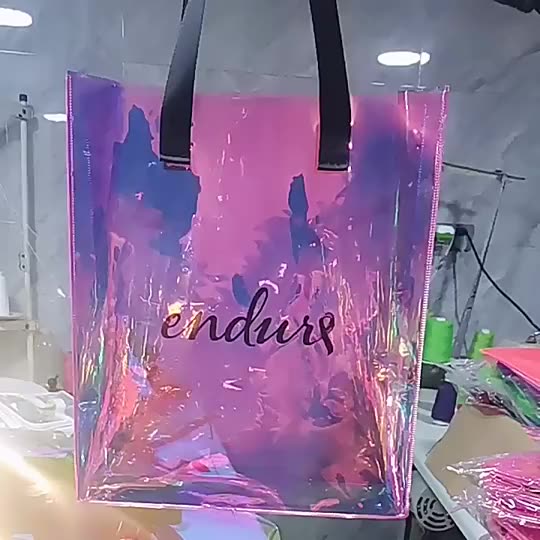 Travel Waterproof Plastic PVC Bags Women Custom Logo Holographic Pink Transparent Tote Bag Wholesale Clear Shopping Bag For Sale1