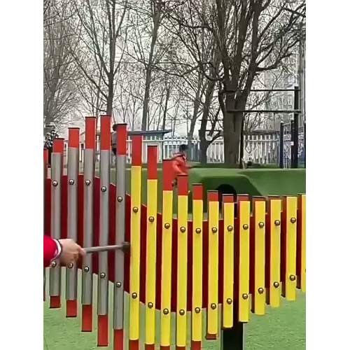 Instrumen Perkusi Pasang Di Dinding Luar Ruangan Anak-anak dan Set Tabung Berbicara, Peralatan Musik Non-standar Khusus untuk Taman Kanak-kanak, Mainan Mencolok