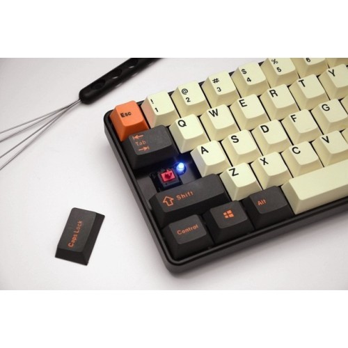 What is a custom mechanical keyboard