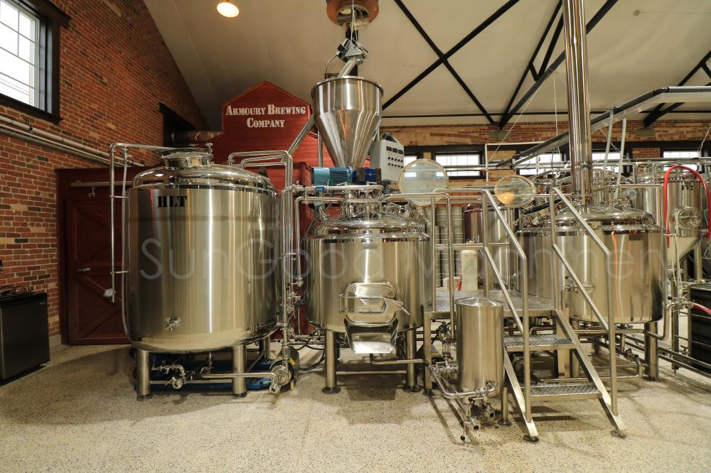 brewhouse beer brewing equipment mash lauter tun brew kettle hot liquid tank