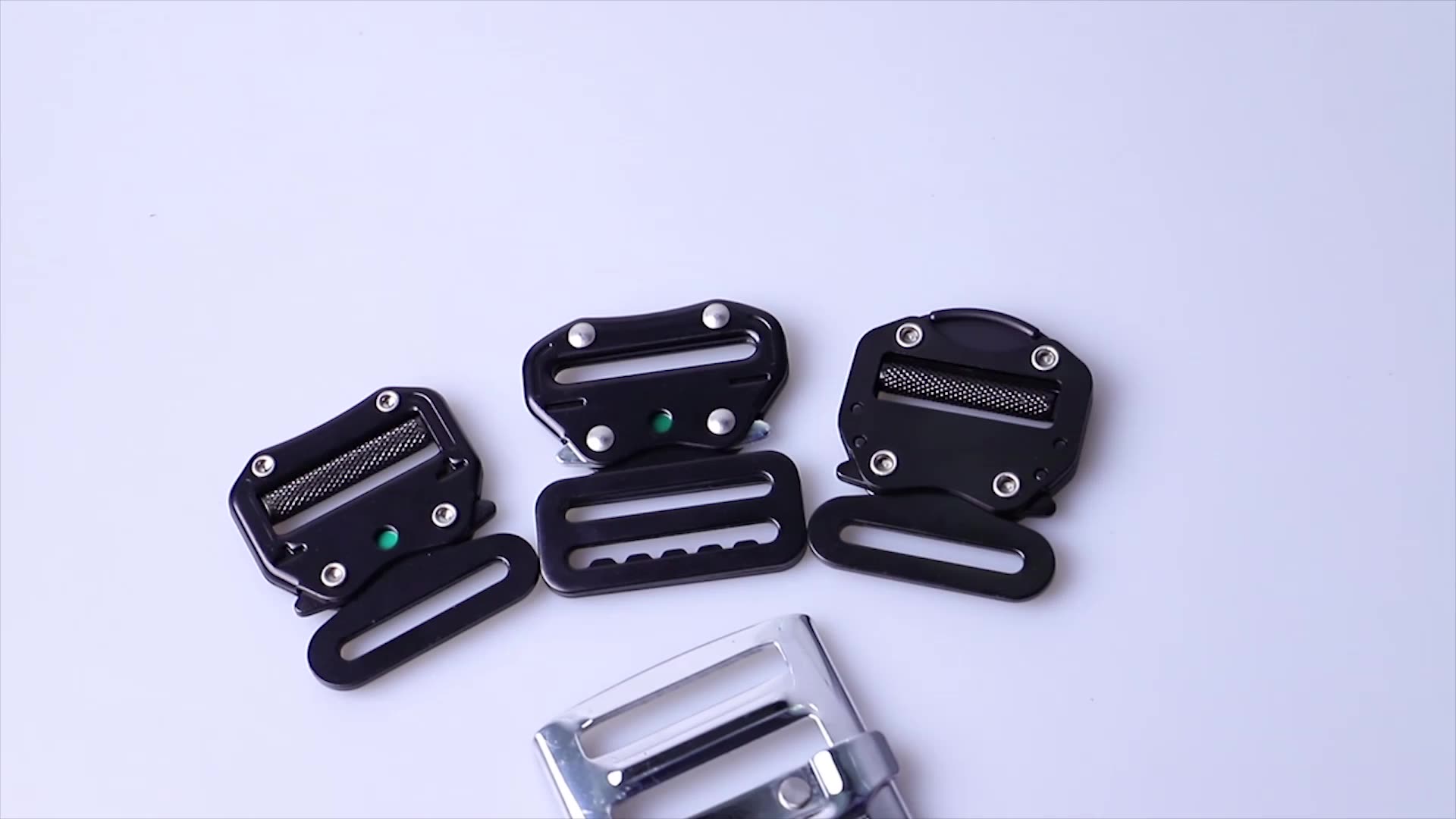 Custom Buckle Hardware 25mm Black Bags and Luggages Adjustable Slide Buckle High Quality Opp Bag Slider Buckle Metal 35.9*25mm1
