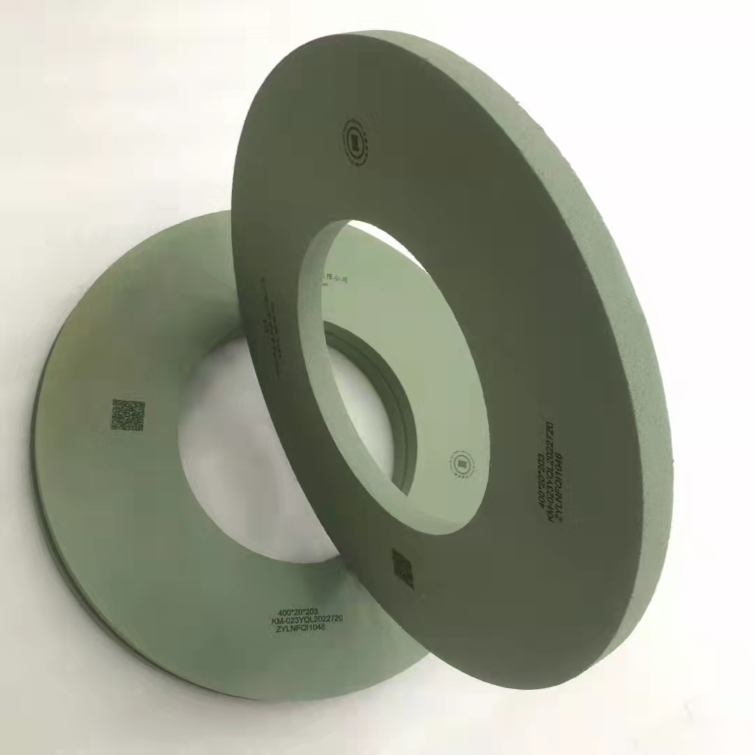 Green silicon carbide grinding wheel