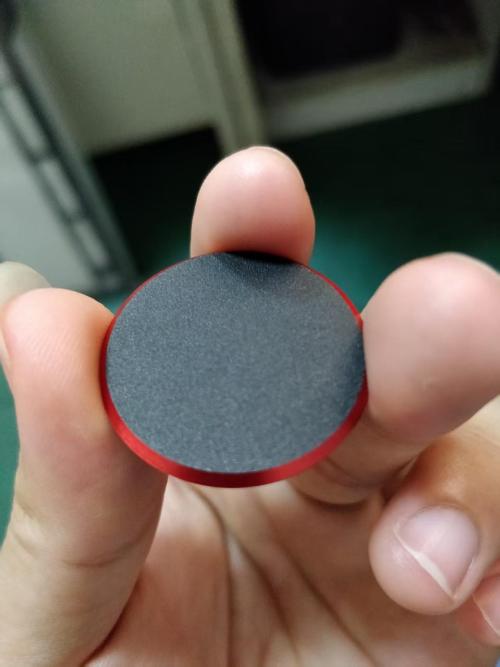 Fabricação de chapas metálicas vs usinagem: o que os diferencia?