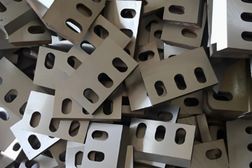 Шта су ножеви гранулатора? Зашто су они витални за рециклирање пластике?