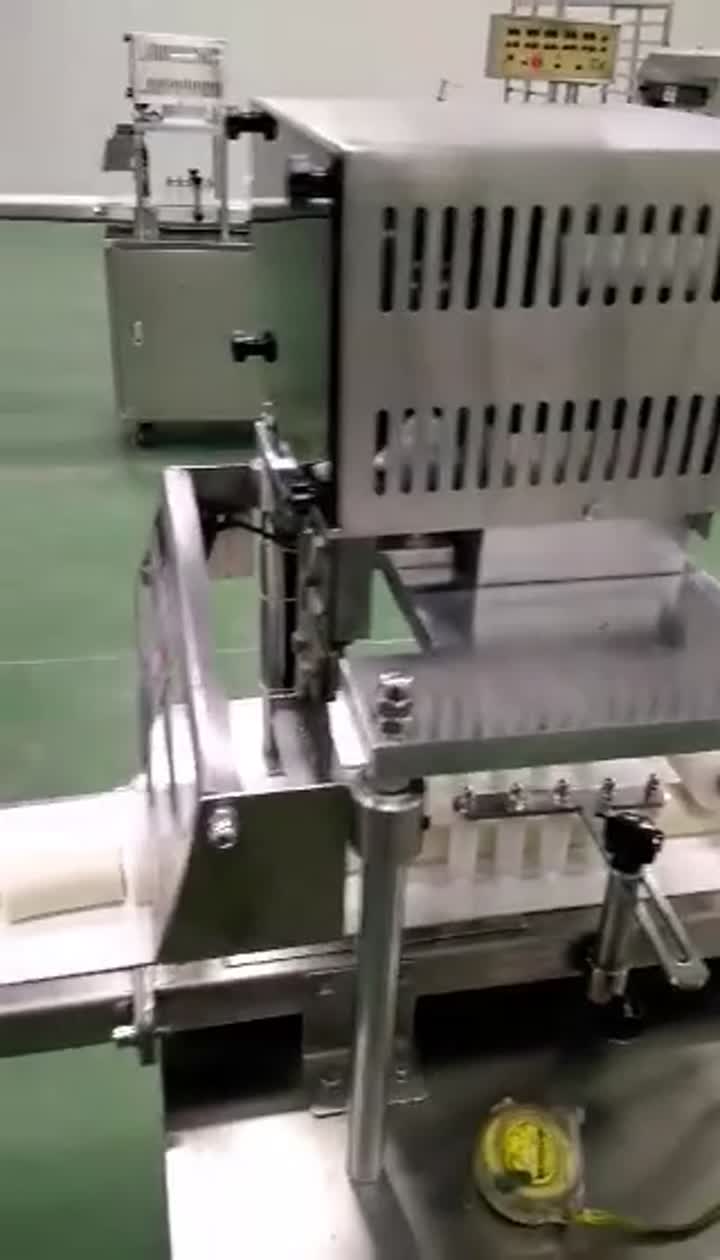 ماكينة تقسيم وتقطيع العجين