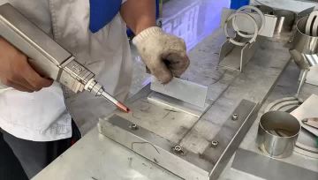 Fiber Laser Welding Machine Working Process Show