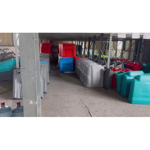 xexposição de Componentes na Obra de Lavadora de Piso