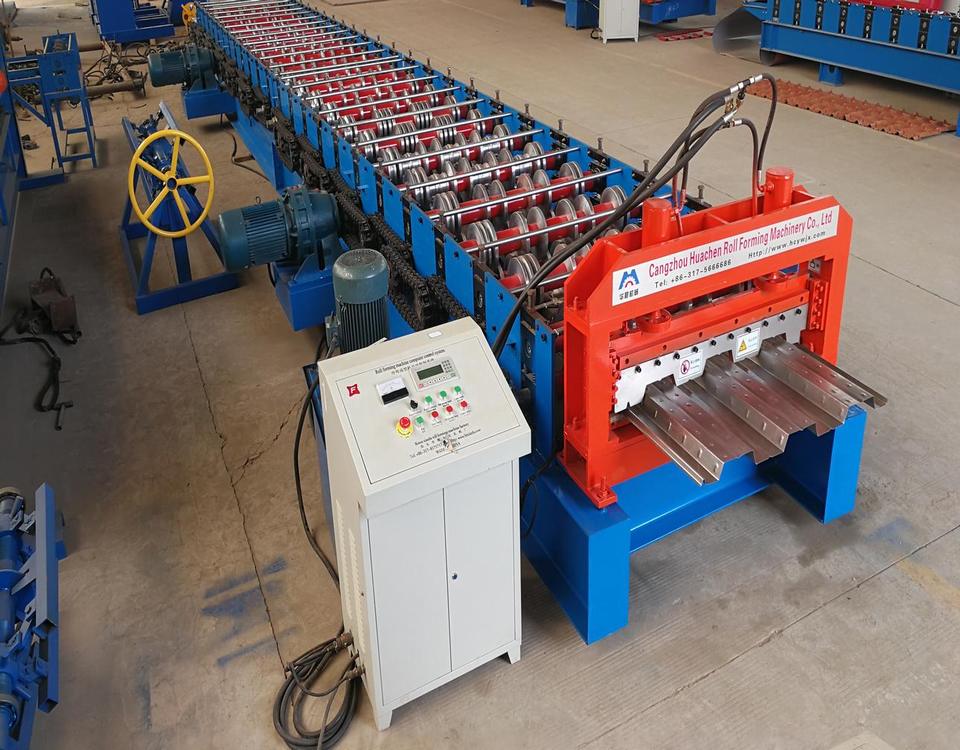 floor deck roll forming machine