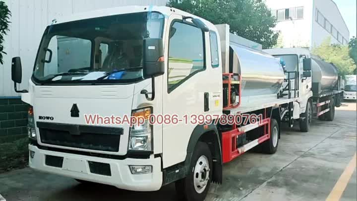 howo asphalt distributor