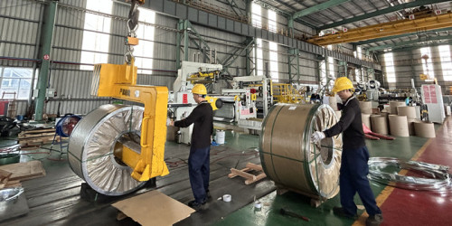 Si l'aluminium prépeint PCM pour la toiture et le bardage est une bonne affaire ?