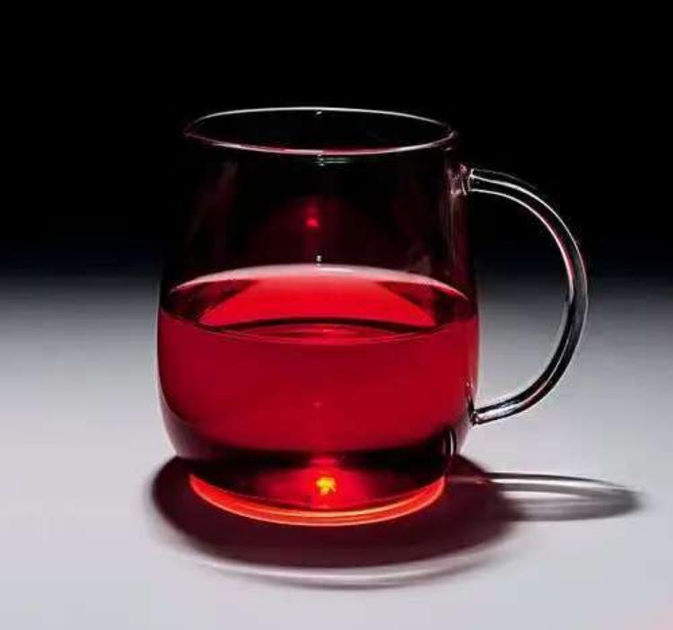 ¿Cómo evitar comprar una copa de cristal hecha a mano de calidad inferior?