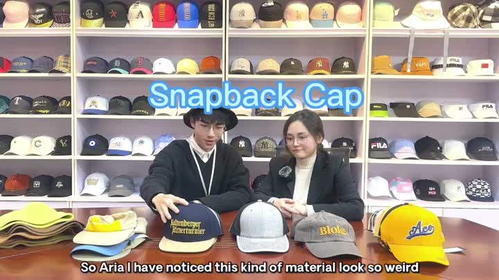 Cappellino a snapback in sughero