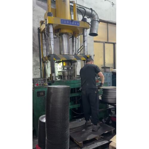 Panci yang bagus adalah tulang punggung dapur.