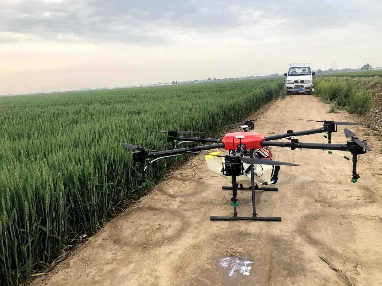 Y16 drone Spreader installation