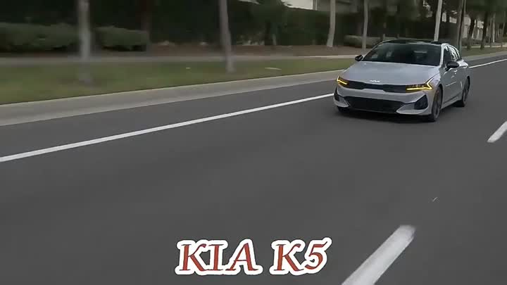 5-seater gasoline car Kia K5