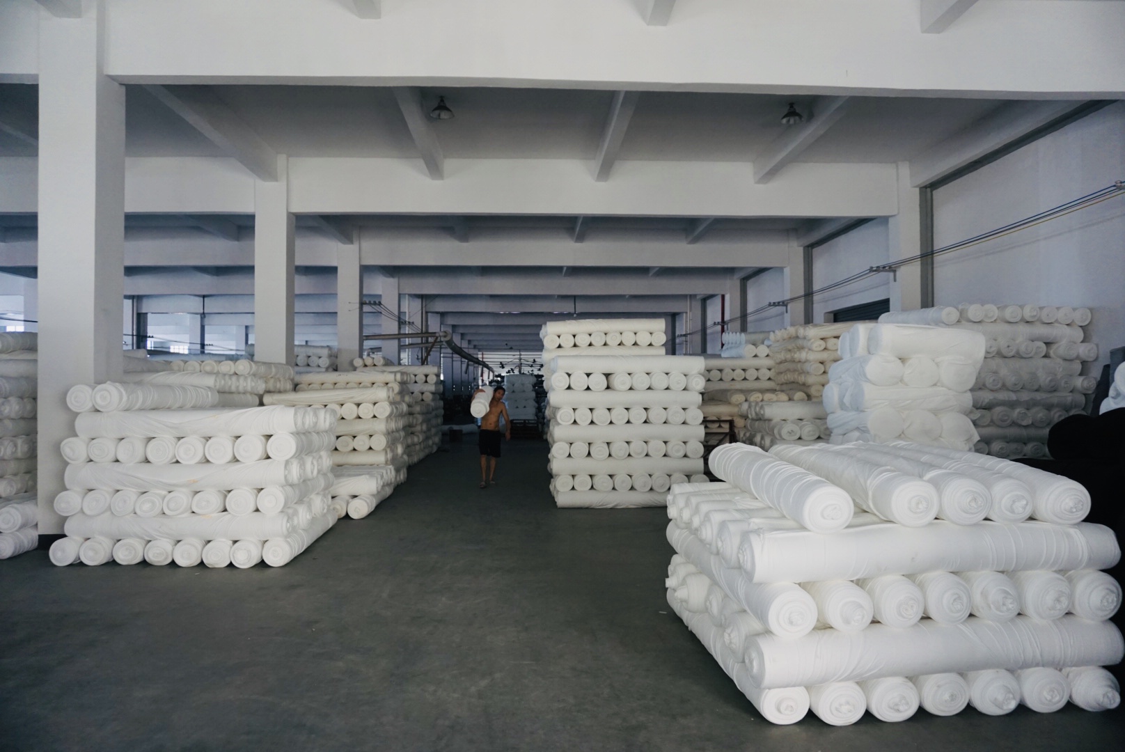 SHAOXING LINGGE TEXTILE CO., LTD.