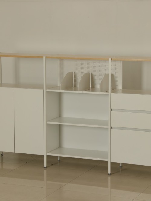 Как комбинация домашних полок для хранения помогает уменьшить беспорядок в повседневной жизни?