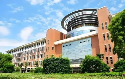 Fiestra e porta de aluminio