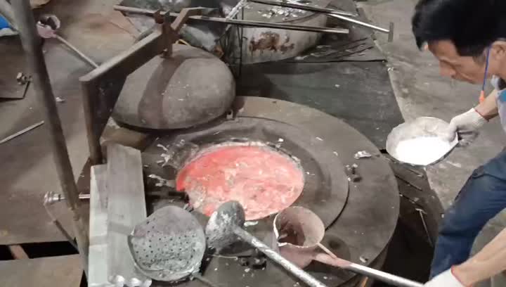 Aluminum liquid treatment - refining and slag removal
