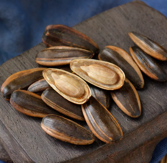 ROASTED SUNFLOWER SEEDS