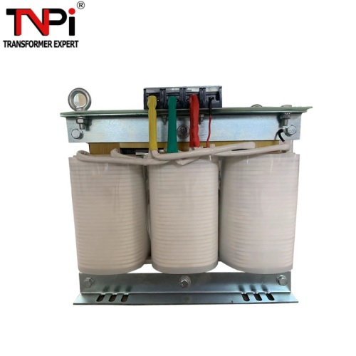 Functions of 3 phase isolation transformer