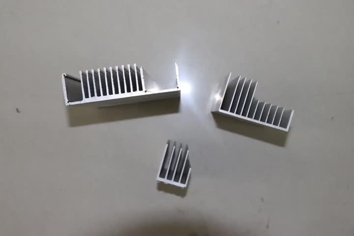 Profils en aluminium radiateur