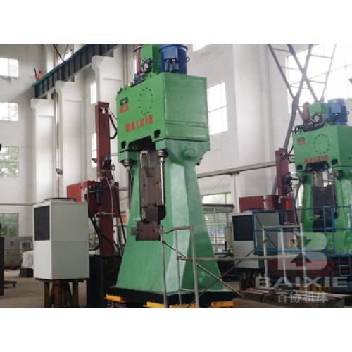 Penyelenggaraan harian tukul hidraulik sepenuhnya CNC