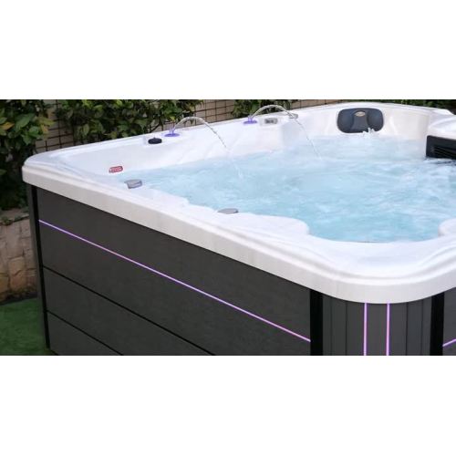 7803 Luxury 6 Person whirlpool Tubs