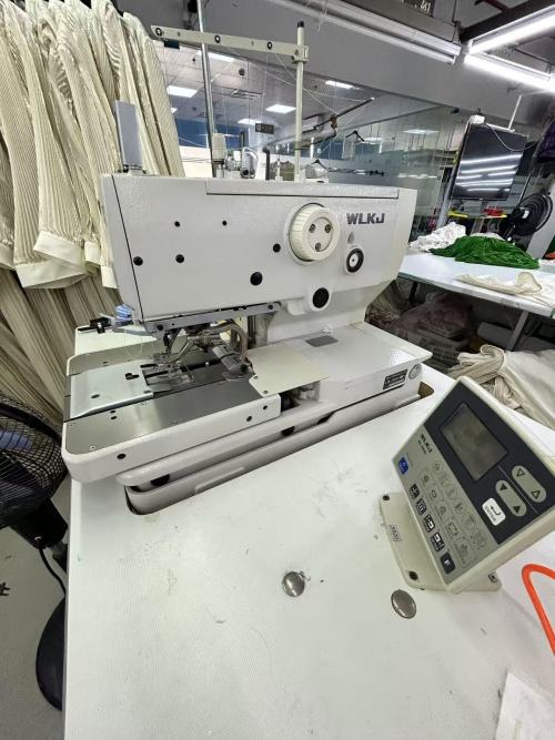 Hangzhou Meitong Apparel Design Co., Ltd.: un líder confiable en moda femenina de comercio exterior de alta gama