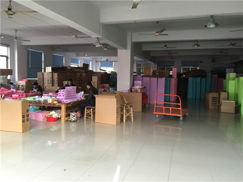 Taizhou Hengxin Household Co.,Ltd.