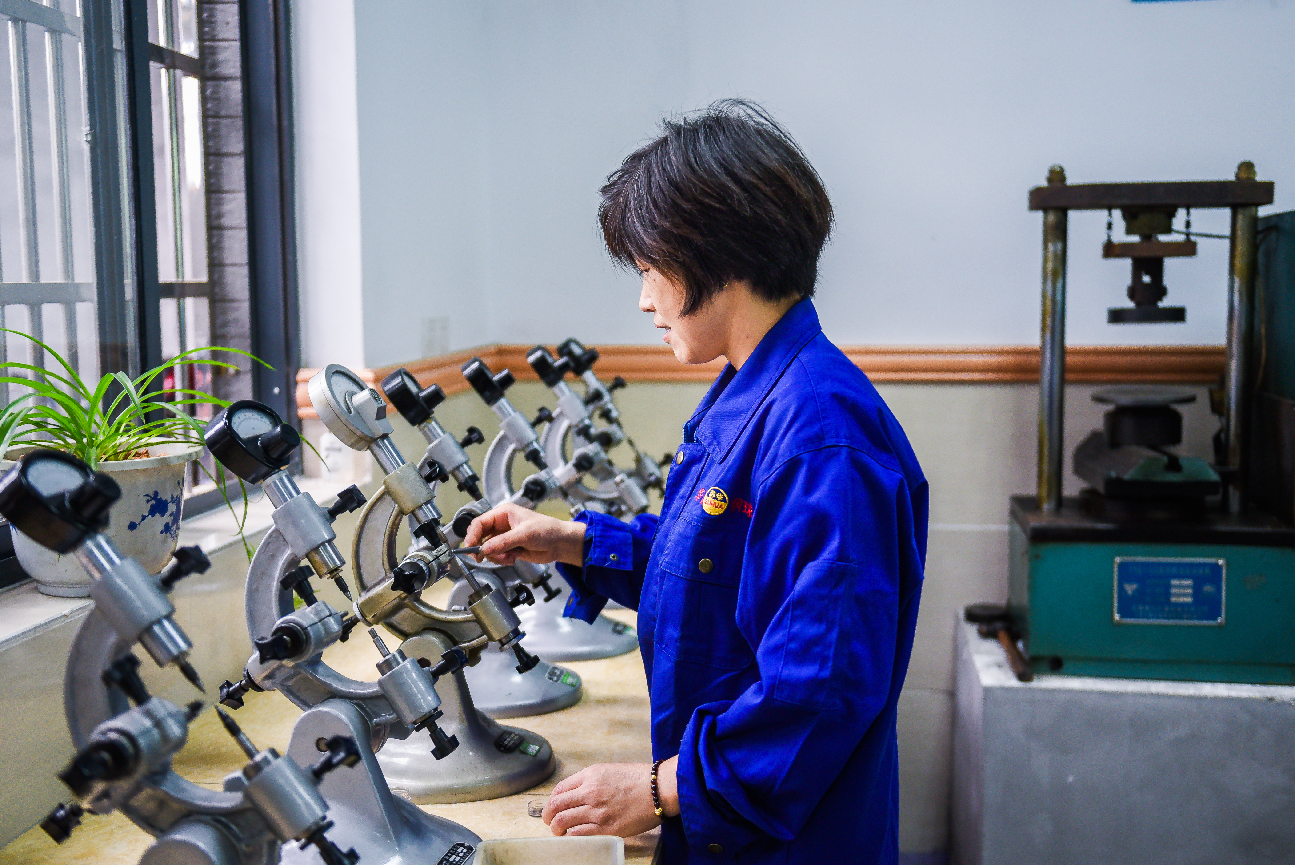 Steel ball inspection