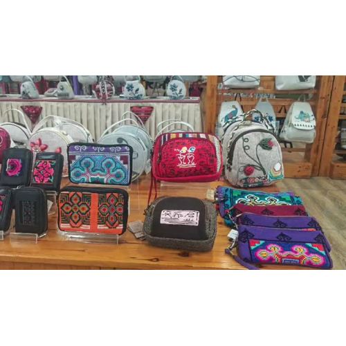 Exhibición de muestras Meiyi (bolsa étnica)