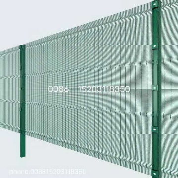 China Top 10 Hole Welded Wire Mesh Fence Potential Enterprises