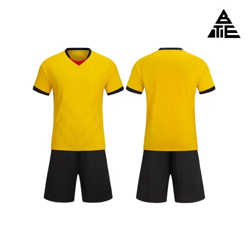 Difference between sublimation and embroidery for sportswear